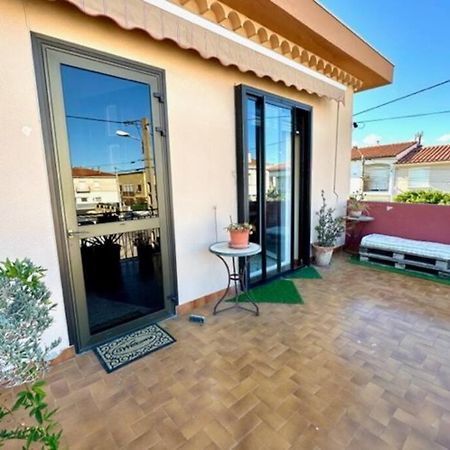 Appartement St Laurent サン・ローラン・ド・ラ・サランク エクステリア 写真
