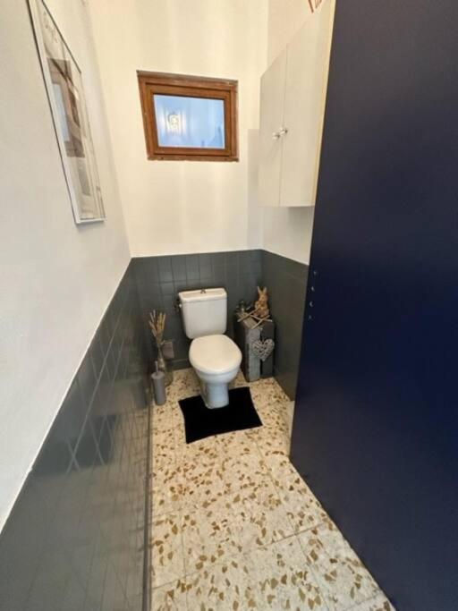 Appartement St Laurent サン・ローラン・ド・ラ・サランク エクステリア 写真