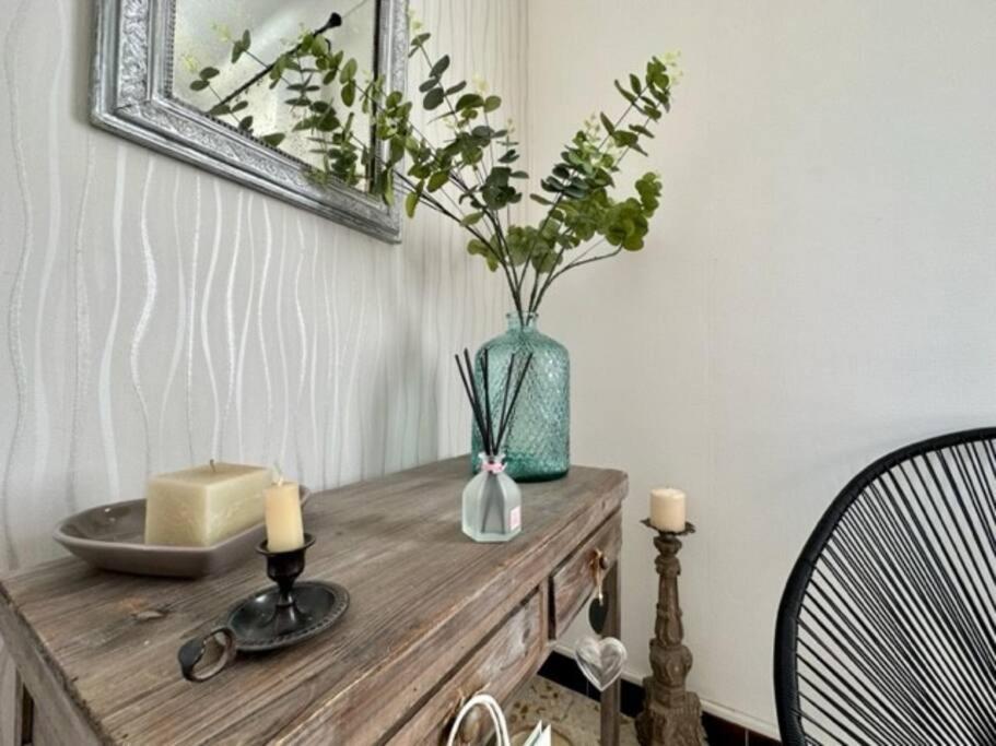 Appartement St Laurent サン・ローラン・ド・ラ・サランク エクステリア 写真